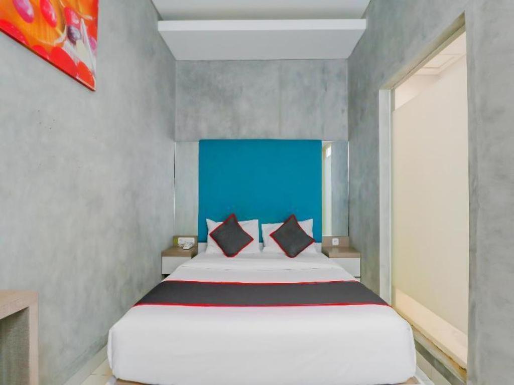 Collection O 31 The Batik Bed And Coffee Bandung Hotel Kültér fotó